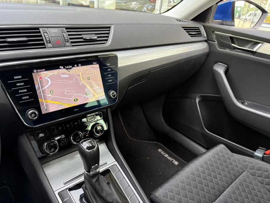 Škoda Superb Combi 1.5 TSI ACT Business Edition AUTOMAAT | Navigatie | Apple Carplay/Android Auto | Cruise / Sensoren