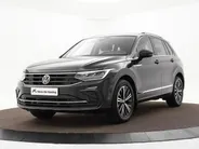 Volkswagen Tiguan 1.5 TSI 150pk DSG Elegance · Camera · Apple/Android Car Play · Stuur- & Stoelverwarming · ACC · Elek. Inklapbare Spiegels ·