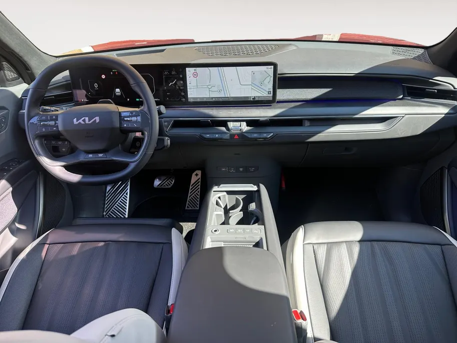 Kia EV9 GT-line AWD 99,8 kwh 7 zits | 385 PK | Geventileerde/verwarmde stoelen | Wireless Carplay & Android auto | 2.500 kg trekgewicht | Meridian | Fabrieksgarantie t/m 19-6-2033 +3x 1 jaar*  | NAP