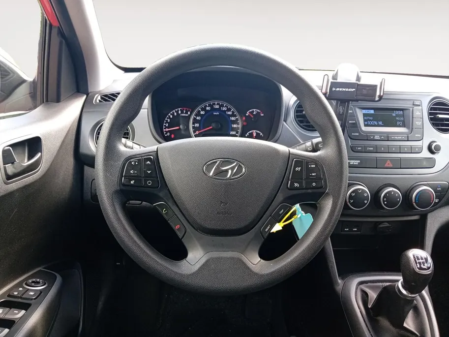 Hyundai i10 1.0i Comfort | Airco | Cruise Control | Bluetooth | Incl. 12 maanden garantie, APK, Onderhoudsbeurt etc. Premiumpakket gratis! |