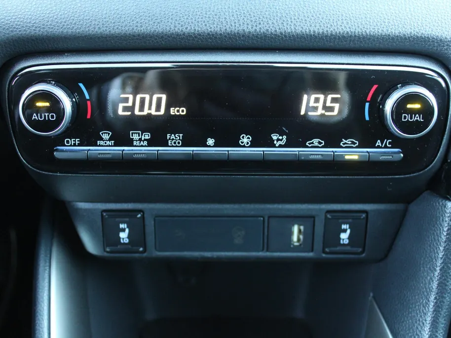 Mazda 2 Hybrid 1.5 Agile | Comfort Pakket | Airco | Apple carplay / Android auto | 15' LM |