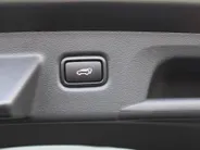 Kia XCeed 1.0 T-GDi DynamicPlusLine | Stuur-/stoelverwarming | Camera | Dodehoek detectie | Elektr. achterklep | 18' LM | Clima | Navi |
