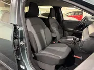 Dacia Jogger 140PK Hybrid Extreme 7p. Automaat | 7 Zitplaatsen | Camera | Parkeersensoren | Apple CarPlay/Android Auto | Digital Cockpit | Cruise Control | Lichtmetalen Velgen | Licht & Regen Sensor | Full LED |