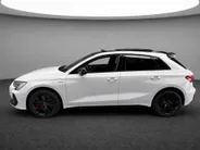 Audi A3 Sportback 45 TFSIe 272pk S-Tronic S Edition Competition · SOH 100% · Panoramadak · Camera · Lederen Bekleding · Elek. Stoel Bestuurder · Elek. Achterklep · Dodehoeksensor · Garantie t/m 24-06-2030 of 100.000km