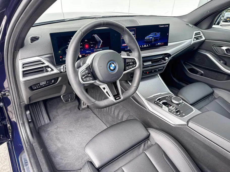 BMW 3 Serie Sedan 330e M-Sport