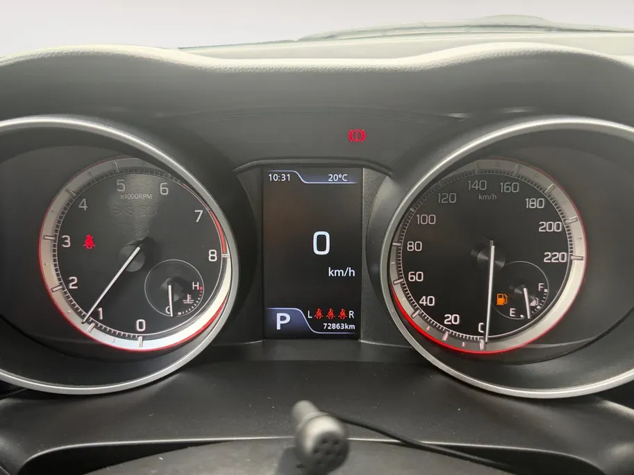 Suzuki Swift 1.2 Style Smart Hybrid | Adapt Cruise Control / Climate Control | Stoelverwarming | Camera | Navigatie |
