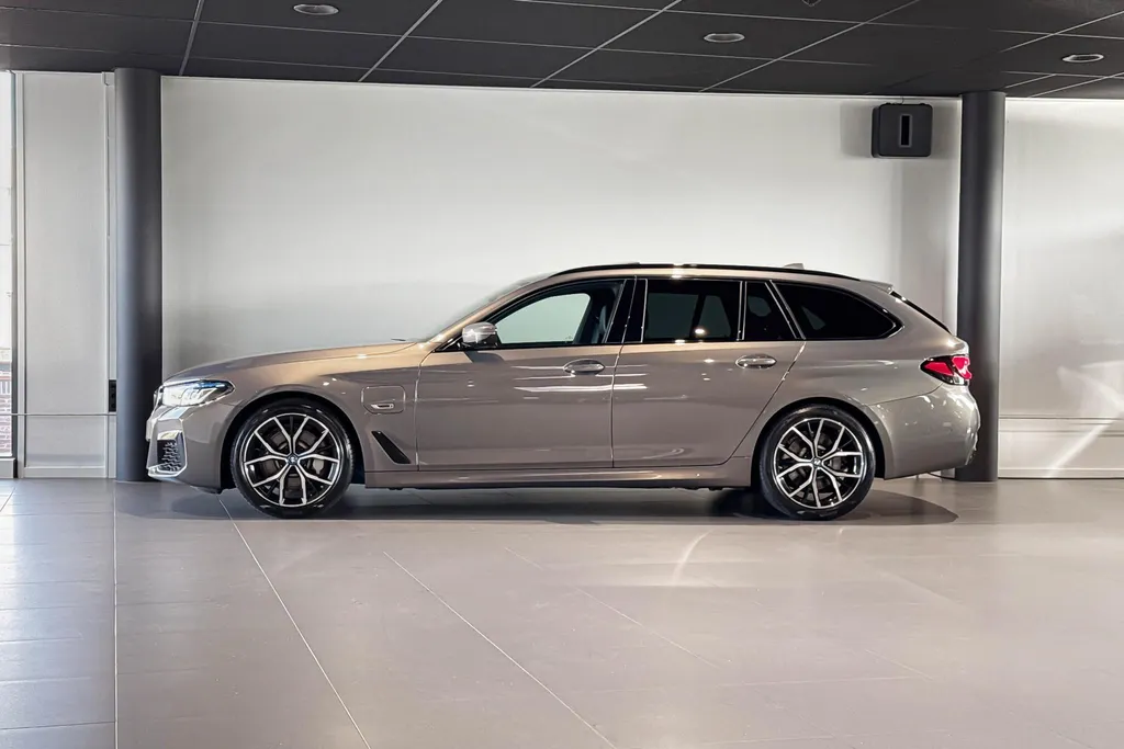 BMW 5 Serie Touring 530e