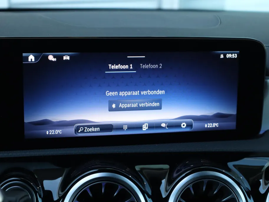 Mercedes-Benz CLA Shooting Brake 180 Star Edition Luxury Line