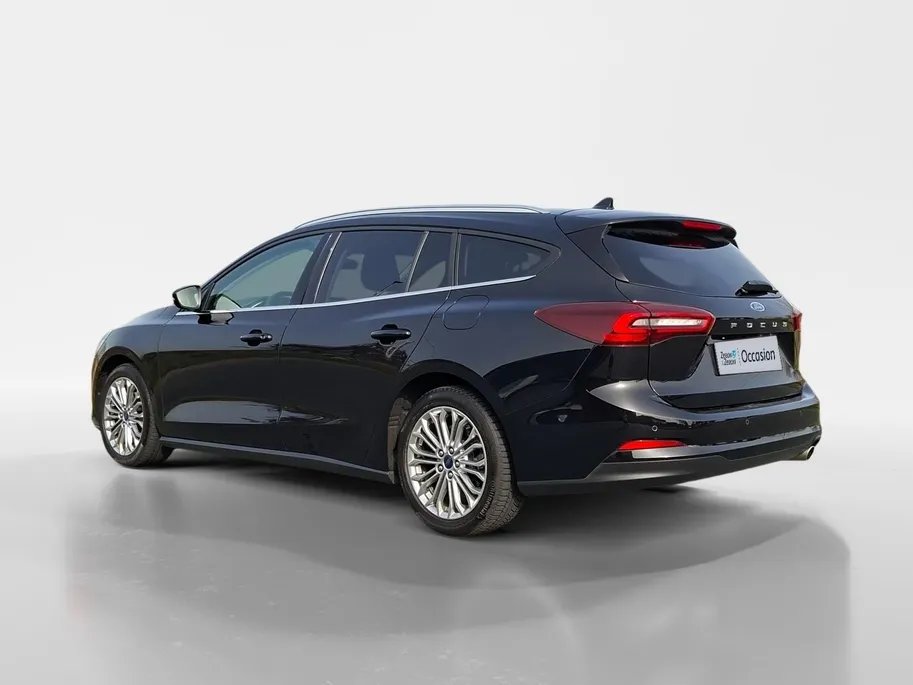 Ford Focus Wagon 1.0 EcoBoost Hybrid Titanium 155PK Automaat | NL-Auto | Adaptieve Cruise Control | Winter Pack | BLIS | Privacy Glass | Camera | Apple Carplay&Android Auto | 17' Lichtmetaal |