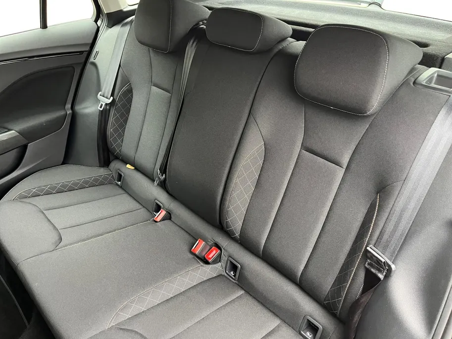 Škoda Scala 1.0 TSI Sport Business | Stoelverwarming | Navigatie | Digital Dashboard