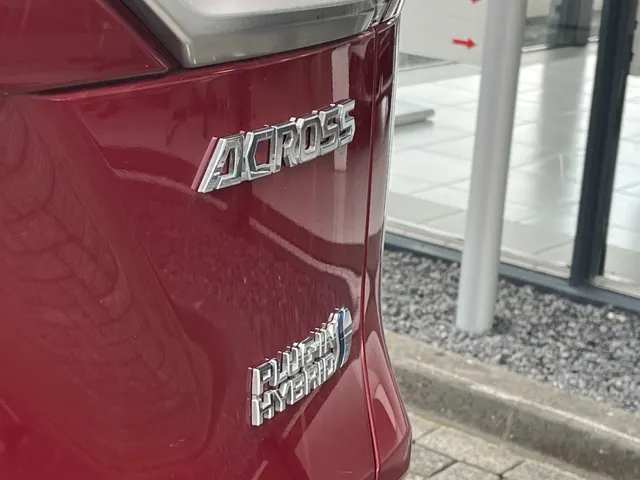 Suzuki Across 2.5 Plug-in Style | Blindspot | All Seasons