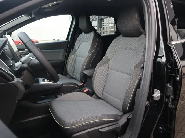 Mitsubishi Grandis 1.8 HEV First Edition | Stuur/Stoel Verwarming | 360* Camera |