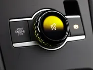 Volkswagen T-Roc R-Line First Edition 1.5 eTSI 150 PK 6 versn. DSG · Assistance Pakket · Multimedia Pakket · Park & Comfort Pakket · Voorraad OUTLET · Prijs is inclusief inruilpremie ·