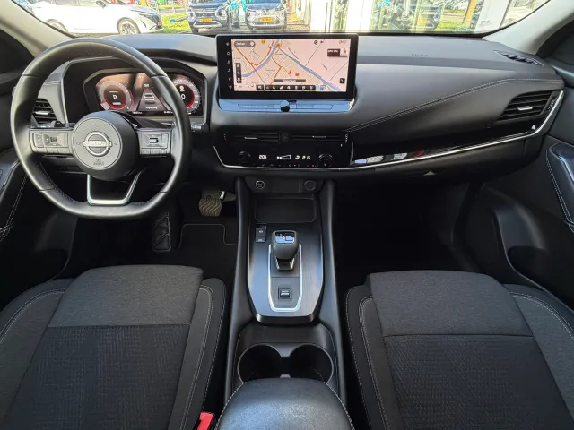 Nissan QASHQAI 1.3 Mild-Hybrid 158pk Xtronic N-Connecta | Panoramadak | Navigatie | 360-Camera | App Connect | Blind Spot | Keyless | All Season