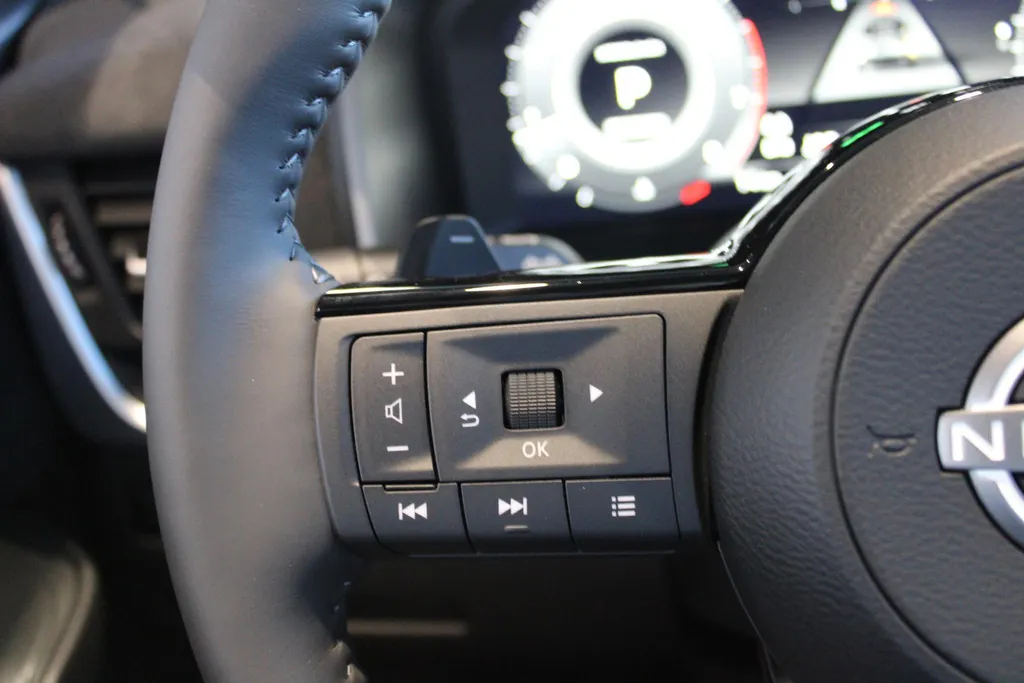 Nissan QASHQAI 1.3 MHEV Xtronic Tekna Plus | Nappa lederen bekleding | 20Inch lm wielen | Navigatie | Apple carplay & Android auto | Stoelgeheugen | 360grd camera | Stoel-, stuur- en voorruit verwarming | Climate controle|