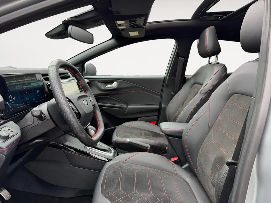 Ford Puma 1.0 EcoBoost Hybrid ST-Line X | Schuif/Kantel Dak | Stoel/Stuur/Voorruitverwarming | 19 inch | Apple/Android Carplay | Half Leder |