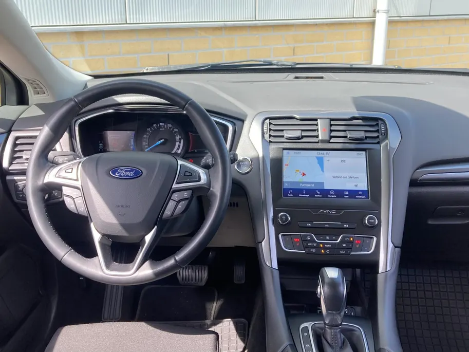 Ford Mondeo 2.0 Hybrid 187 pk Titanium Wagon AGR bestuurdersstoel, stoelverwarming