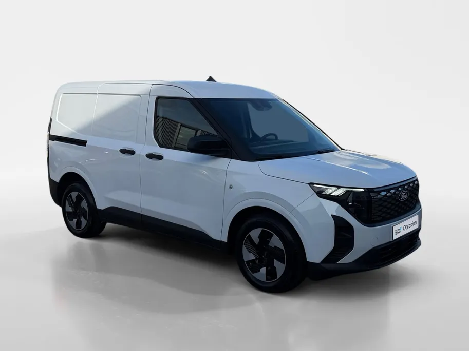 Ford E-Transit Courier Trend 44 kWh | NL auto | Navigatie | Apple carplay & android auto | Adapt. cruise control | BLIS | Parkeersensor achter | Achteruitrijcamera | Trekhaak |