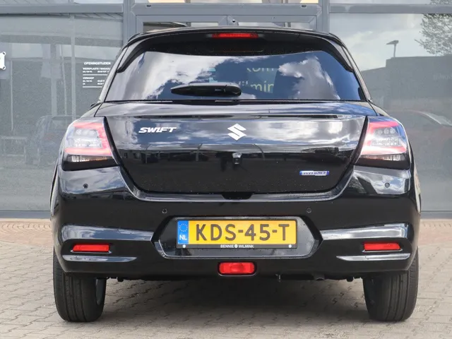Suzuki Swift 1.2 Style Smart Hybrid