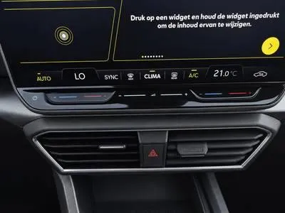 SEAT Leon Sportstourer Style Business Intense 1.5 eTSI 115 PK Station | Matrix Verlichting | Metallic Lak | Herwaardering!!!