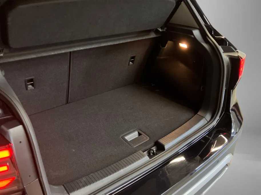 Volkswagen T-Cross 1.0TSI/95PK Goal · Navigatie · Apple/Android Car Play · Stoelverwarming · Garantie t/m 23-05-2027