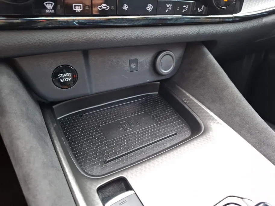 Nissan QASHQAI 1.5 e-Power N-Design | Elektrisch verstelbare stoel met geheugenfunctie | Elektrsiche achterklep | Verwaarmde voorruit, stoelen en stuur | Pano dak |