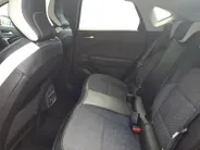 Renault Captur 1.6 E-Tech Hybrid 145 Intens Apple Carplay/Android Auto , electronic climate controle , camera , parkeersensor , lm velgen , navi , cruise , tel , usb.