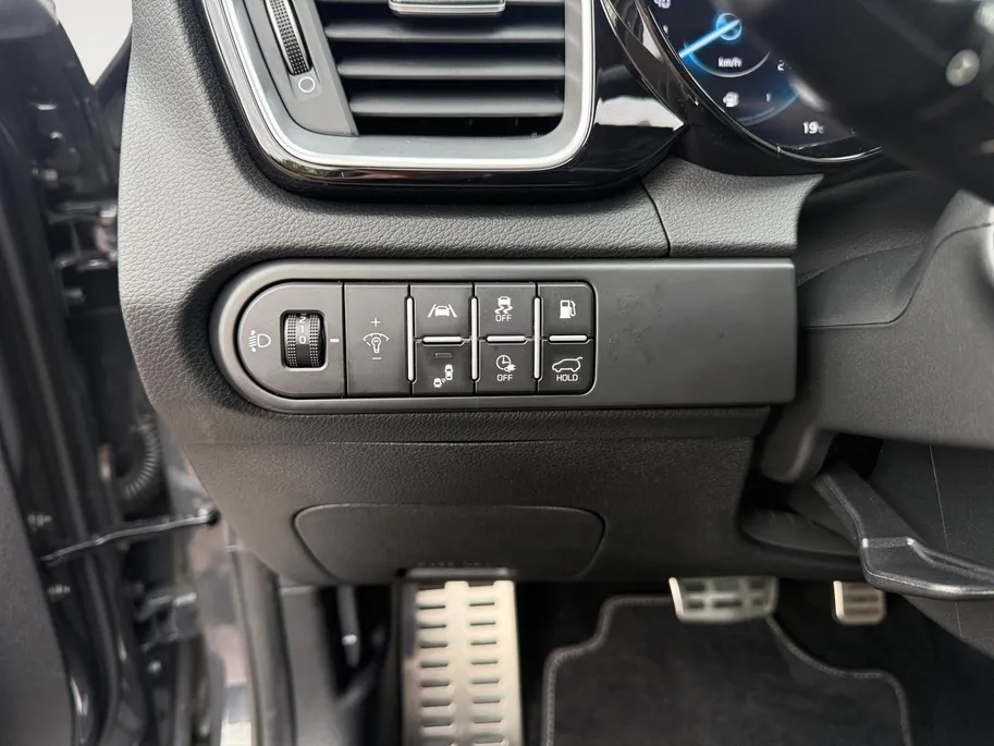 Kia XCeed 1.6 GDi PHEV ExecutiveLine Full options | Schuifdak | Stoelverwarming + verkoeling | Memory seats | ACC |