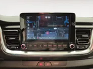Kia Stonic 1.0 T-GDi MHEV DynamicLine | Cruise Control | Climate Control | Navigatie | Camera | LM Velgen |