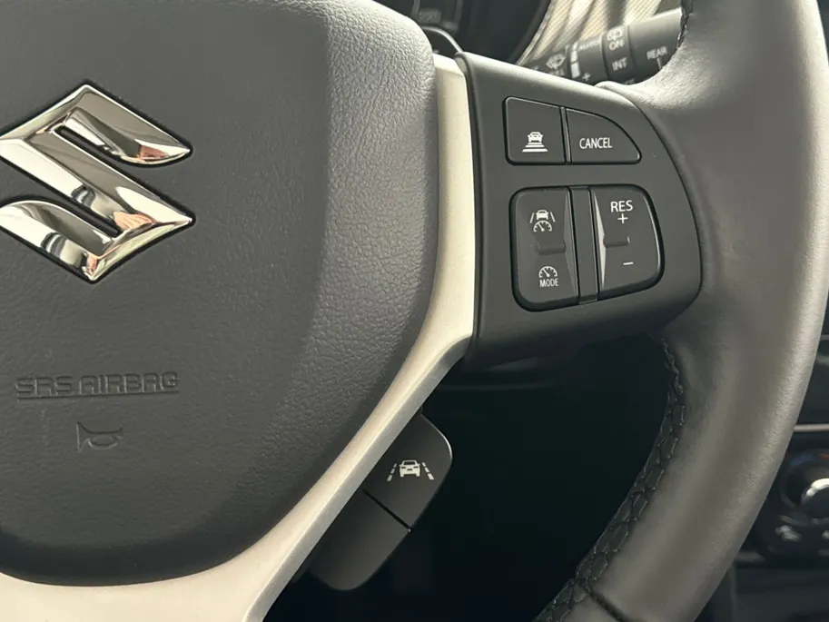 Suzuki Vitara 1.4 Style Smart Hybrid Automaat | Panoramadak | Leder/Alcantara | Adaptieve Cruise Control