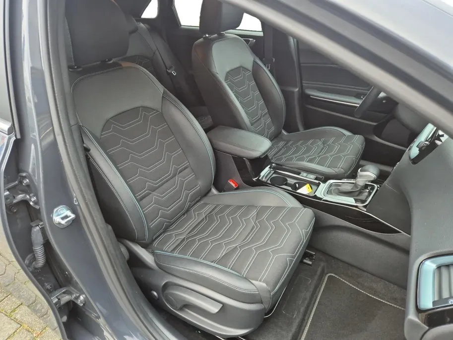 Kia Ceed 1.0 T-GDi MHEV Design Edition Automaat | Navi | Climate Control | Camera | LM Velgen | Stoelverwarming-/Stuurverwarming | Apple Carplay & Android Auto