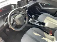 Peugeot 2008 1.2 PureTech Allure Pack *Navi+Camera*Climate Control*Stoelverwarming*LM.Velgen*1ste eigenaar!