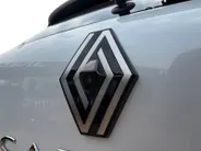 Renault Captur 1.3 mild hybrid 160 *Automaat*Navi via Carplay*Camera*Parkeersensoren*Stoelverwarming*Cruise Control*Zeer nette auto!