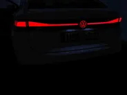 Volkswagen ID.7 Pro Business 286pk 77 kWh · SOH 97,2% · 360 Camera · Head-Up · Alarm · Elek. Trekhaak · Keyless · Elek. Voorstoelen · 20'' Inch · Gratis onderhoud & APK t/m 30-01-2030 · EXTRA INRUILKORTING ·