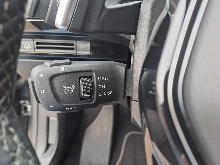 Peugeot 508 SW 1.2 PureTech Allure Pack Business AUTOMAAT | Navigatie | Adaptieve Cruise | Climate | Sensoren | Rijstrooksensor met correctie | Apple Carplay/Android Auto | Dode hoek detector