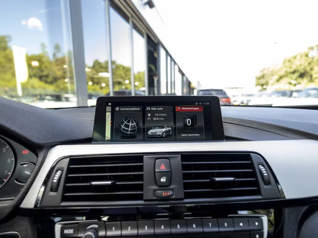 BMW 4 Serie Cabrio 440i High Executive | Head Up Display | Apple Carplay