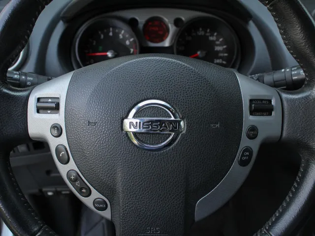 Nissan QASHQAI 2.0 Tekna Premium 4WD | Cruise | Panodak | Leder | Park sens | Lm-Velgen