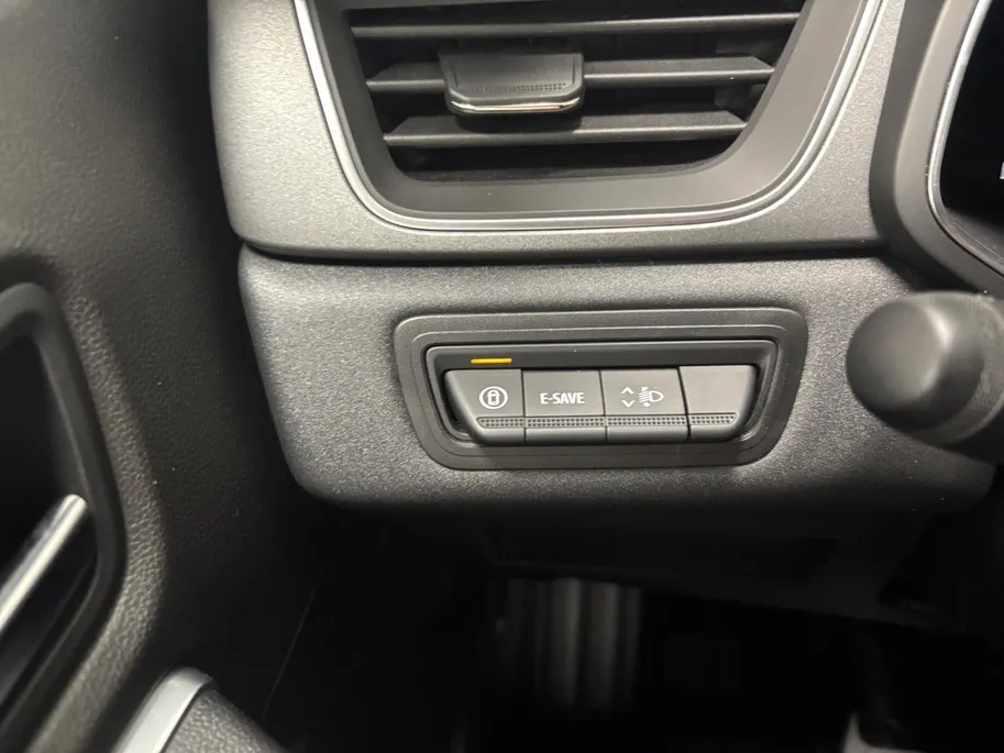 Renault Captur 1.6 E-Tech full hybrid 145 techno AUTOMAAT NAVI AIRCO CAMERA CRUISE CONTROLE APPLE CARPLAY ANDROID AUTO HOGE INSTAP ZEER MOOIE AUTO
