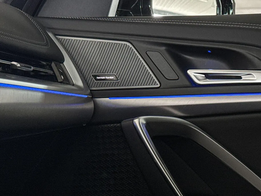 BMW iX1 eDrive20 67 kWh M Sport Edition