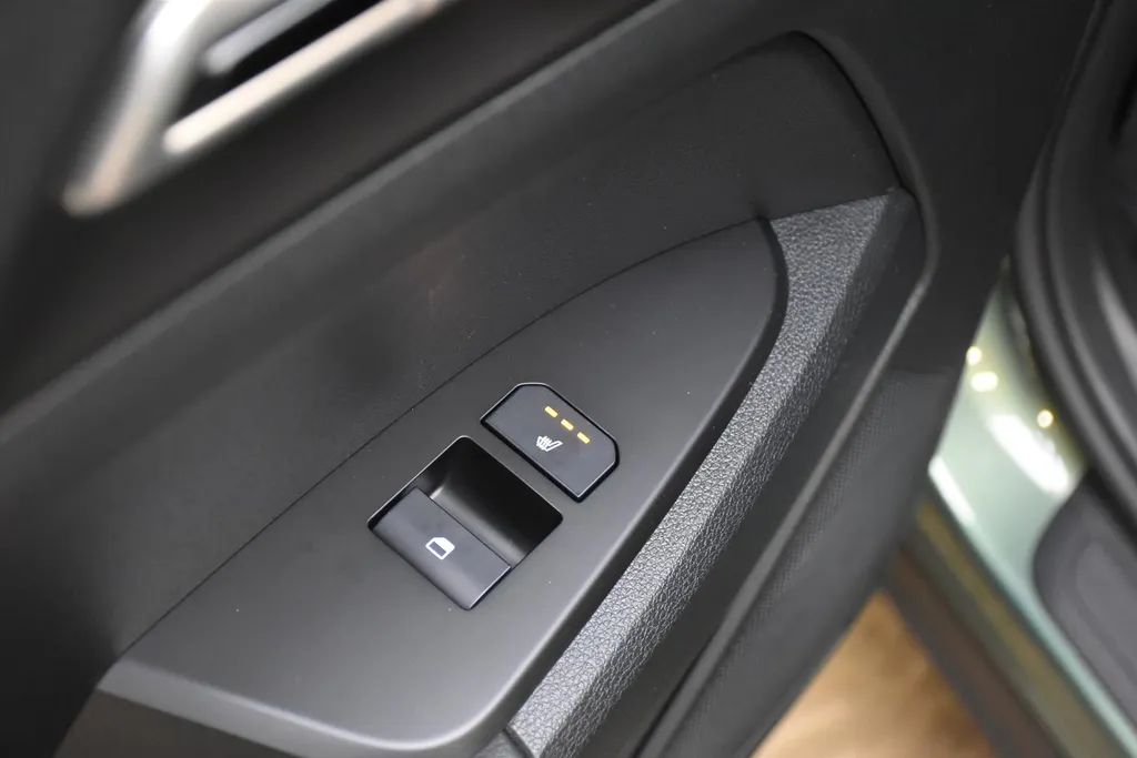 Kia Sportage 1.6 T-GDi 288pk Plug-in Hybrid AT6 DynamicLine