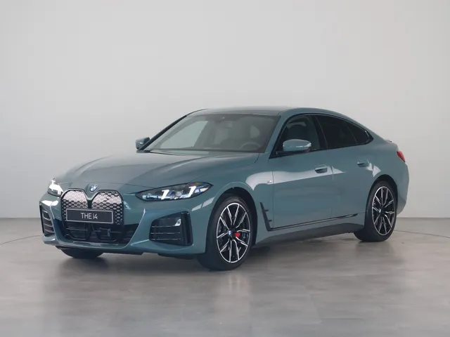 BMW i4
