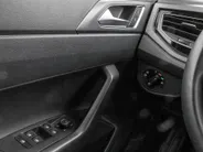 Volkswagen Polo 1.0 TSI 110pk DSG R-Line Business · Apple/Android Car Play · Matrix LED · ACC · Sfeerverlichting · 17' Velgen · Navigatie ·