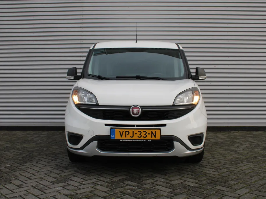 Fiat Doblò Cargo 1.6 MJ L1H1 S Trekking | Navi | Cruise | Airco | Parkeersensoren achter | Apple Carplay/Android Auto |