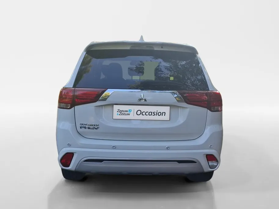Mitsubishi Outlander 2.4 PHEV Intense | CRUISE | CLIMATE | PDC | STOELVERWARMING |