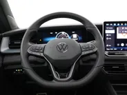 Volkswagen Tayron 1.5 eHybrid 272pk DSG R-Line Edition · Panoramadak · Inklap. Trekhaak · 360 Camera · Matrix LED · Stuur- & Stoelverwarming · Keyless · Garantie t/m 03-11-2029 of 100.000km