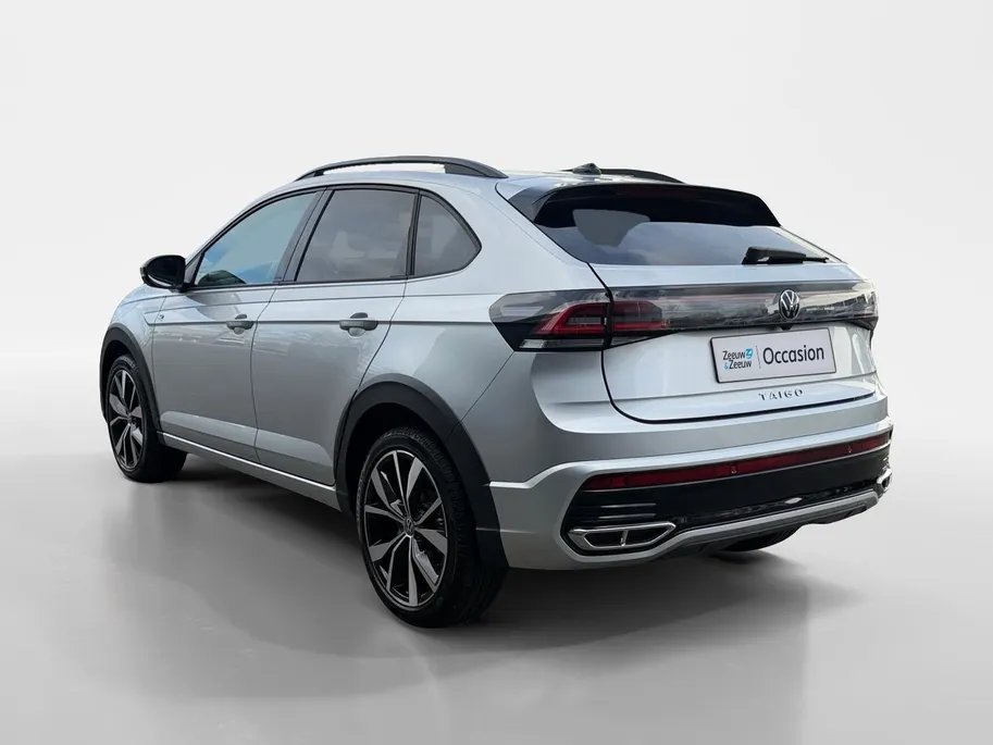 Volkswagen Taigo 115PK TSI R-Line Edition Automaat | Digital Cockpit | Camera | Adaptive Cruise Control | Apple CarPlay/Android Auto | 18' Lichtmetalen Velgen | Climate Control | Armsteun | Parkeersensoren |
