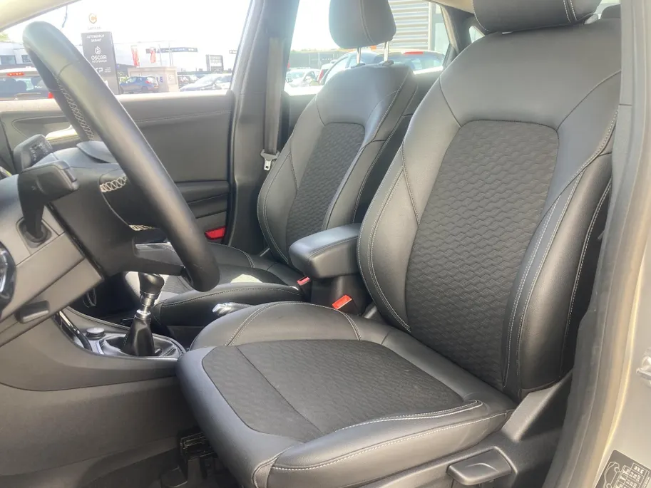 Ford Puma 1.0 EcoBoost 125 pk Titanium Navigatie - Winter Pack - Comfort Pack