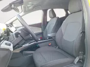 Ford Puma Gen-E 46,8 kWh Select | 3.400,- Ready Set Ford Bonus | Winterpack | Comfort Pack | Camera | Apple Carplay&Android Auto | Climate Control | El. Achterklep | Navigatie | Nieuw te bestellen! |