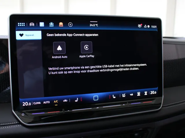 Volkswagen Tiguan 1.5 eHybrid Life Energy Edition Navigatie | 360 Camera | Head Up Display | Keyless | Led Plus Light | Trekhaak