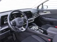 Kia Sportage 1.6 T-GDi Hybrid DynamicPlusLine | Stuur-/stoelverwarming | Elek. stoelverstelling + achterklep | Schuifdak | 18' LM | Matrix LED | Cruise adapt. | Camera |